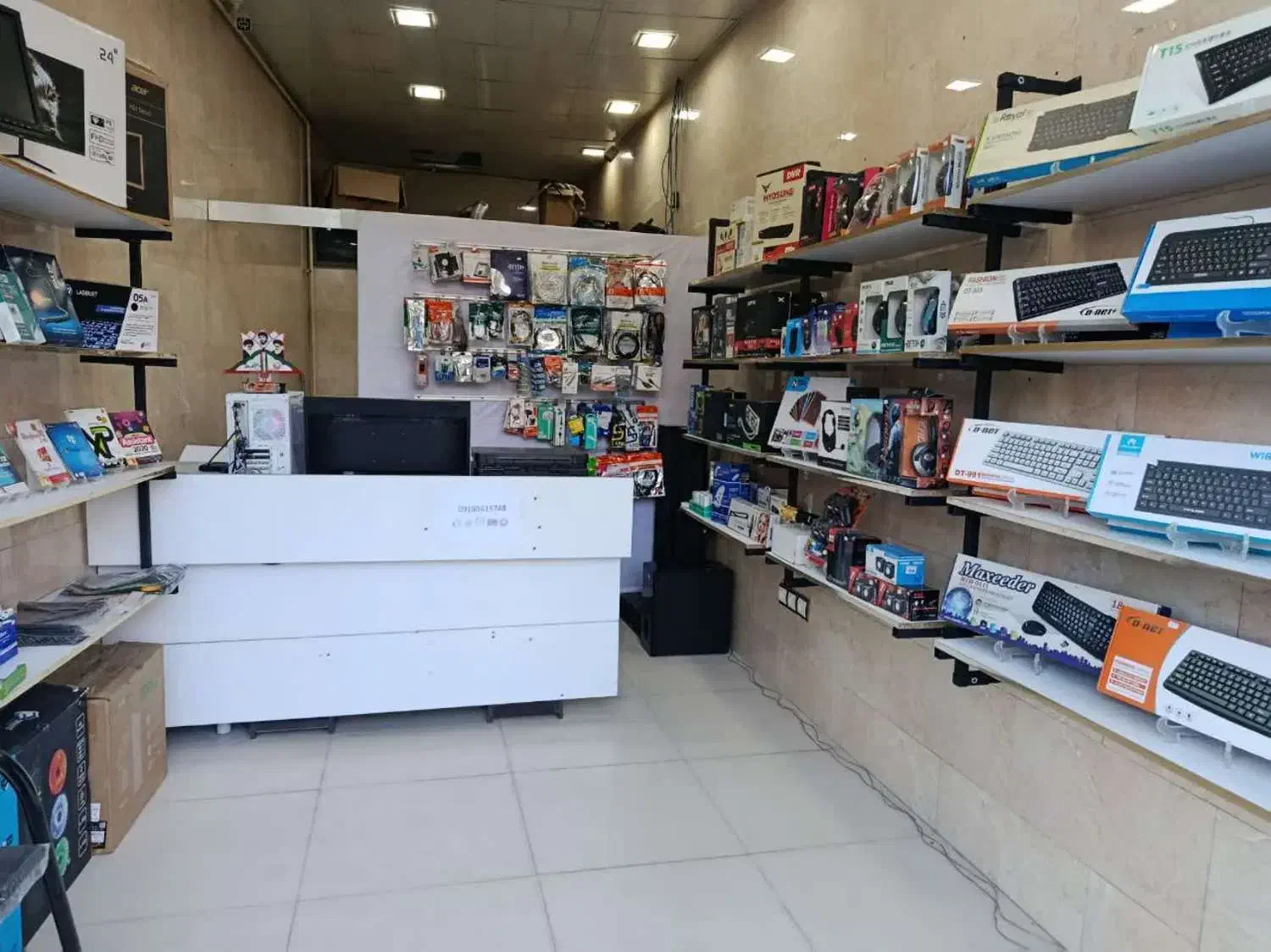 کارت گرافیک rx580 8G|قطعات و لوازم جانبی رایانه|ساوه, |دیوار