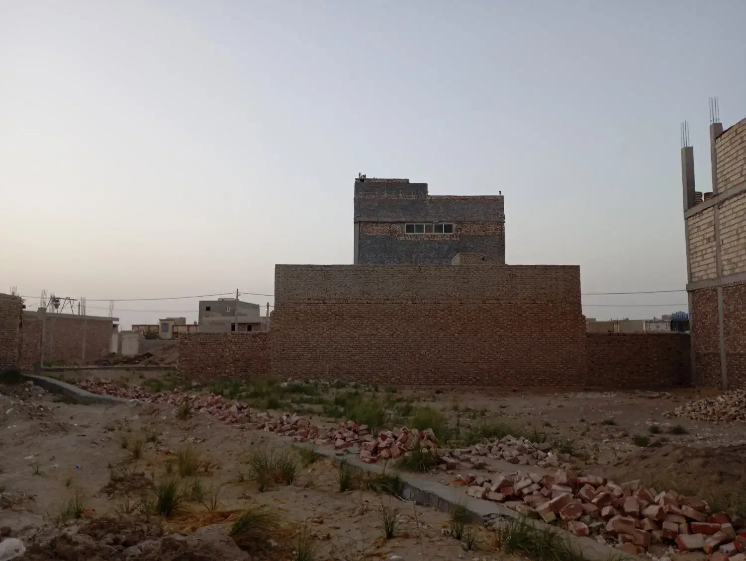 زمین مسکونی و تجاری.شهر دوستمحمد|فروش زمین و ملک کلنگی|هیرمند, |دیوار