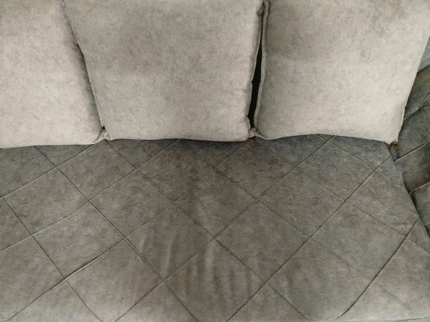 مبل چستر ده نفره|مبلمان خانگی و میز عسلی|اصفهان, سرچشمه|دیوار