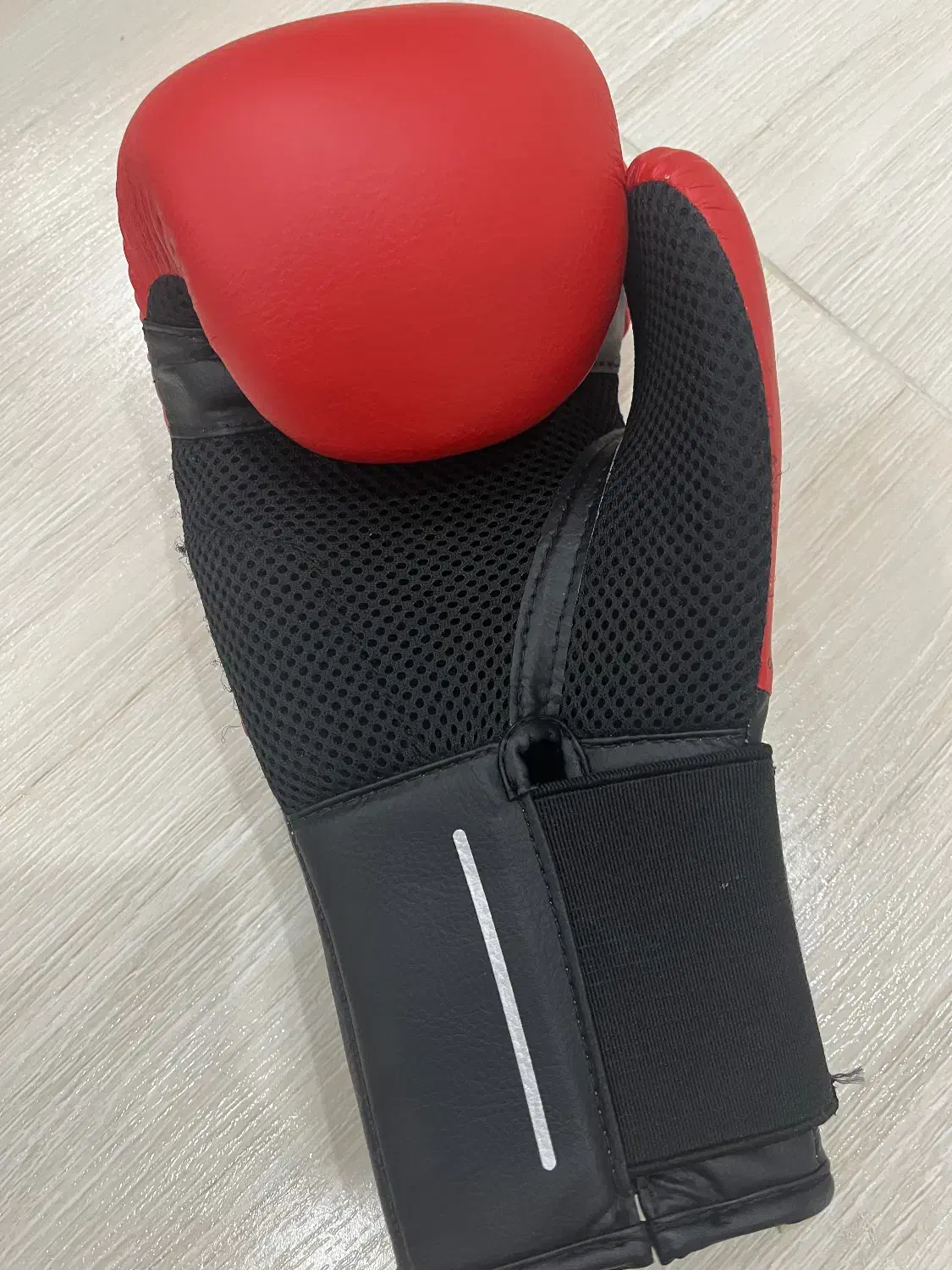 دستکش بوکس outshock فرانسوی|تجهیزات ورزشی|پیرانشهر, |دیوار