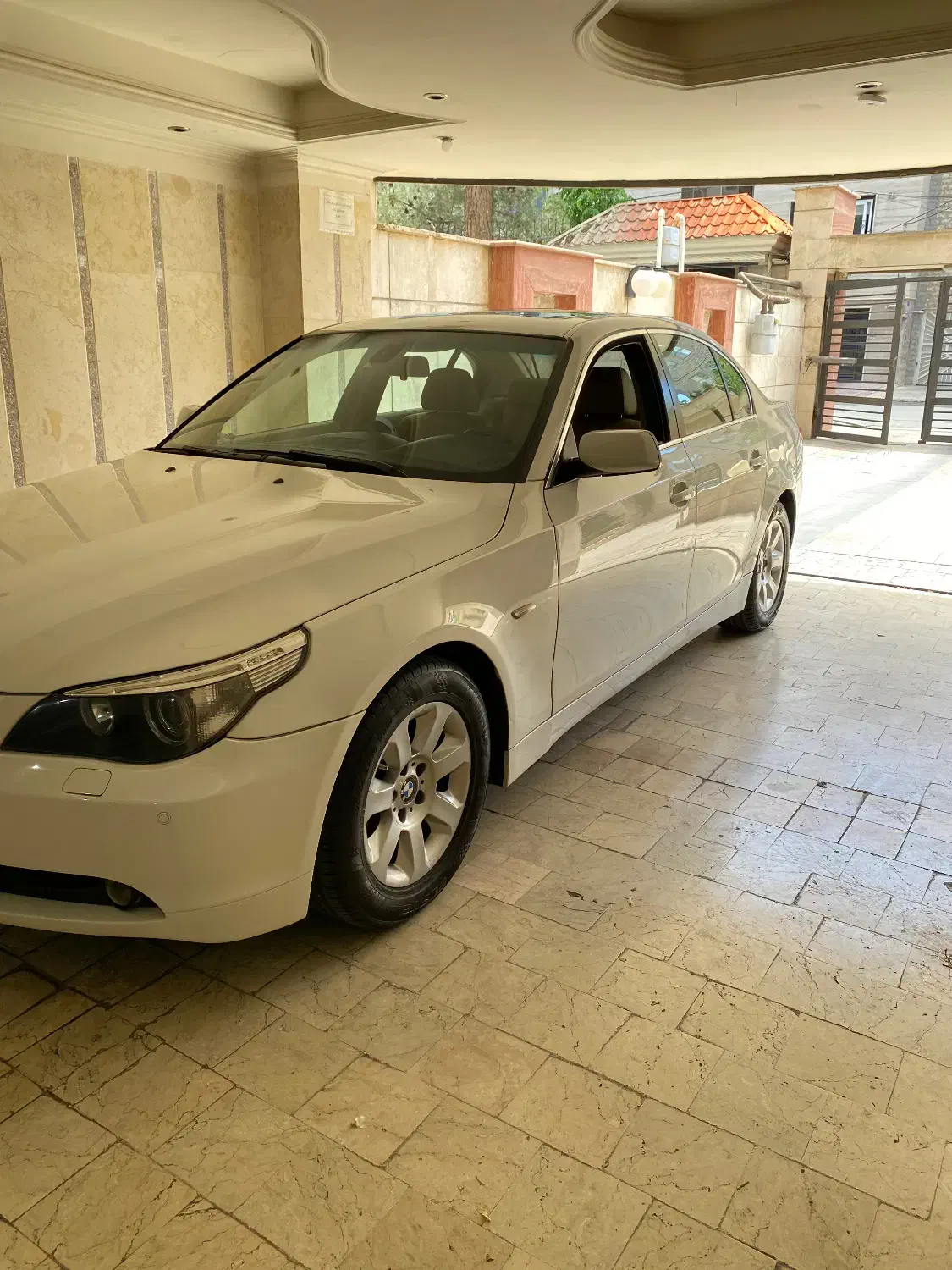 bmw520i|خودرو سواری و وانت|کرج, مهرویلا جنوبی|دیوار