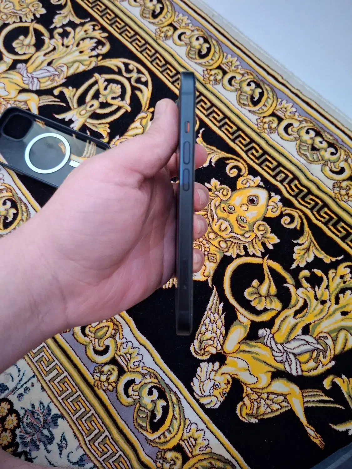 آیفون ۱۵ نرمال ۱۲۸ گیگ مشکی|موبایل|کرج, عظیمیه|دیوار