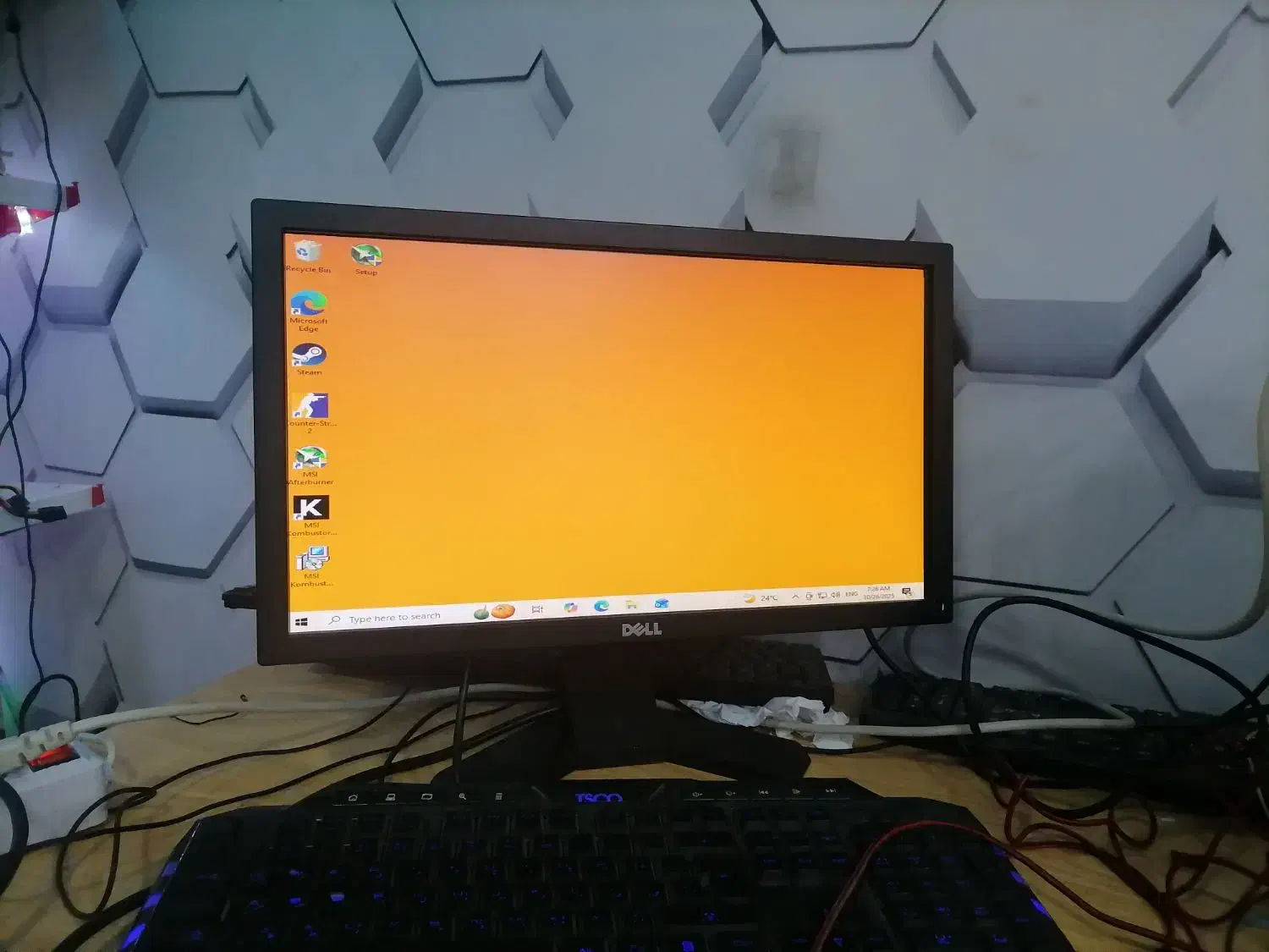 مانیتور  LED 20|قطعات و لوازم جانبی رایانه|اردکان, |دیوار