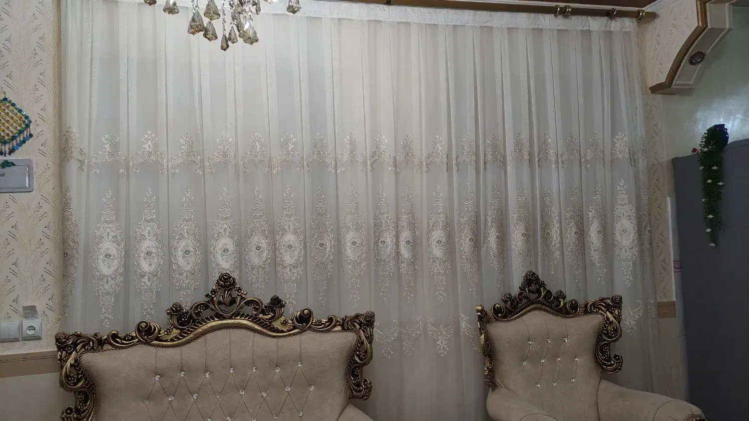 پرده|پرده، رانر، رومیزی|مهاجران, |دیوار