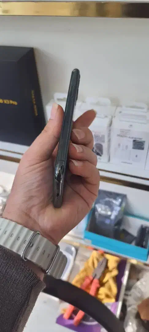 آیفون ۱۱ پرو ۲۵۶ گیگ|موبایل|عباسآباد, |دیوار