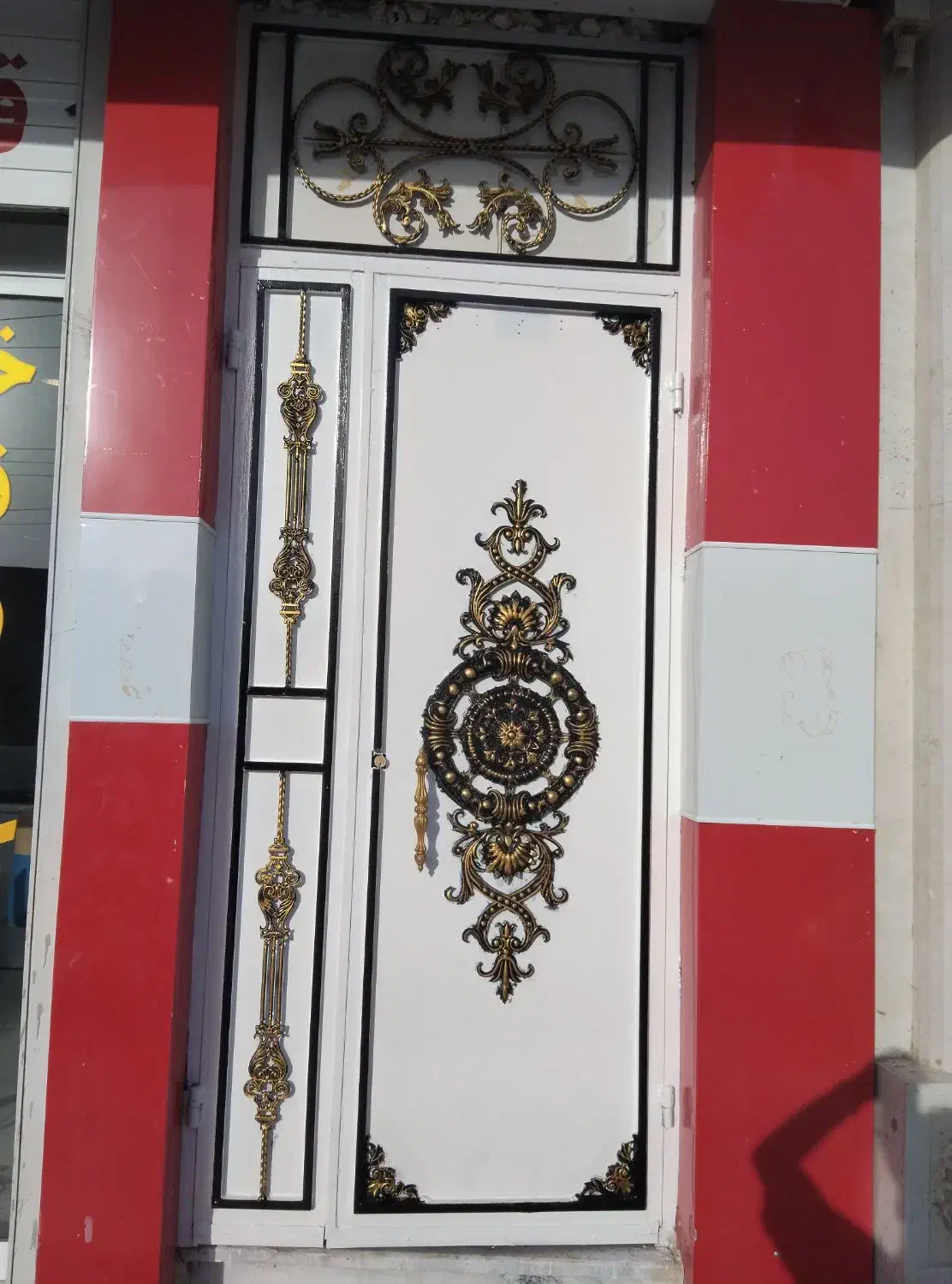 رنگ امیز درب پنجره  دلارامی|خدمات پیشه و مهارت|زابل, |دیوار