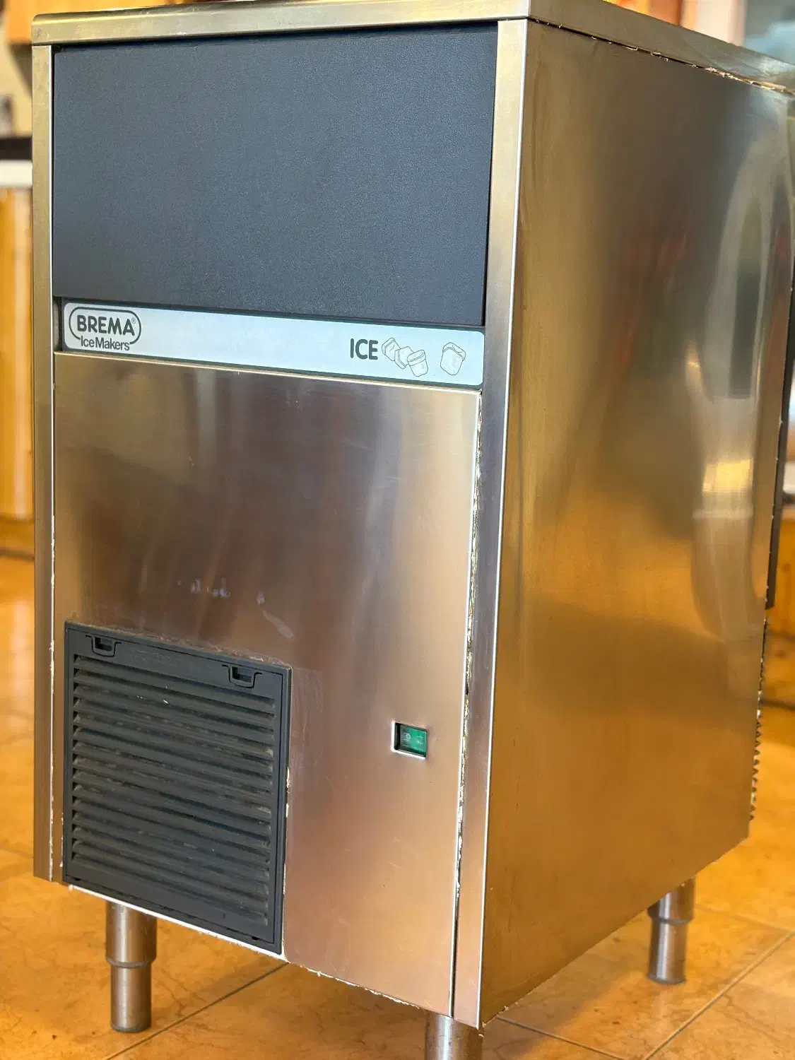 یخ ساز berma ice maker mod cb 425a|کافی‌شاپ و رستوران|تالش, هشتپر|دیوار