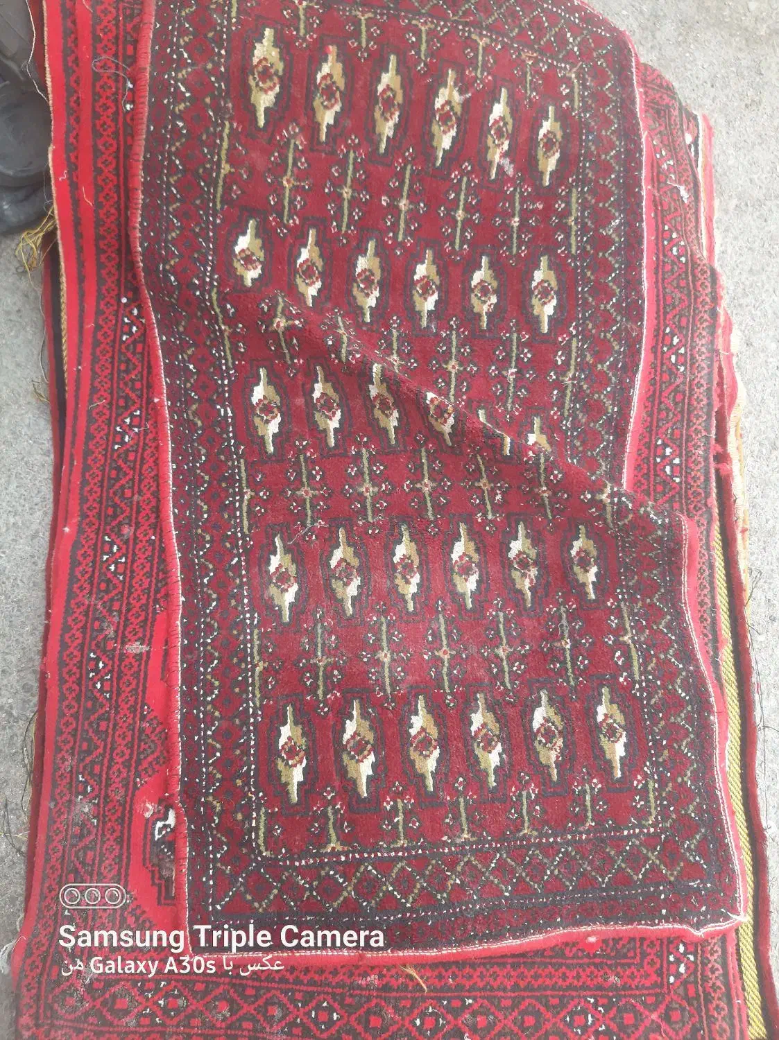 رو پشتی قدیمی|رختخواب، بالش، پتو|شیراز, شهرک مهدیآباد|دیوار