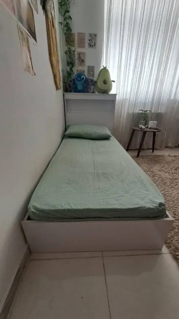 تخت یکنفره|تخت و سرویس خواب|رشت, لاکانی|دیوار
