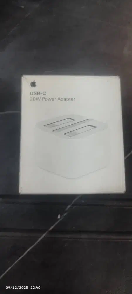 کلگی آداپتور آیفون ۲۰وات اورجینال اصلی نو نو|لوازم جانبی موبایل و تبلت|اسلامشهر, شهرک سعیدیه|دیوار