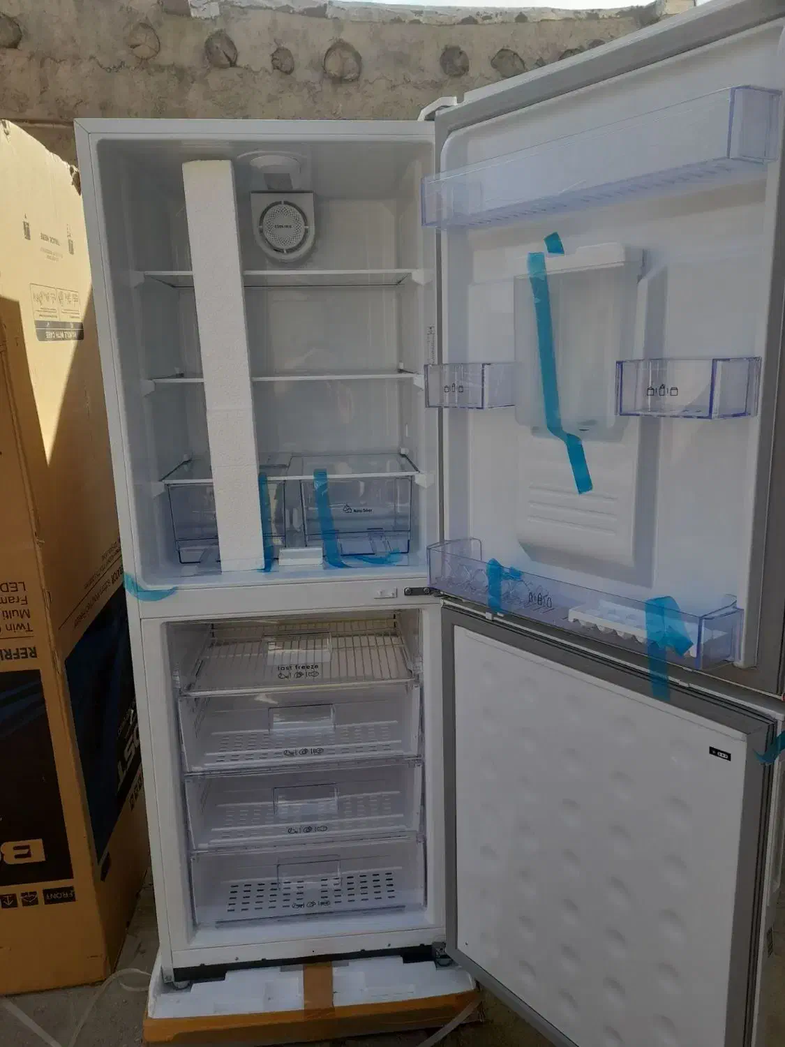 یخچال و فریزر bost|یخچال و فریزر|نهاوند, |دیوار