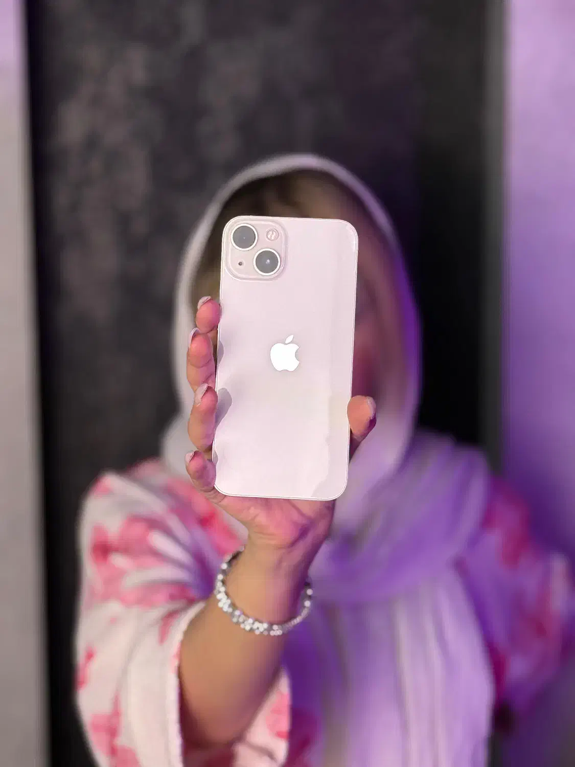 iPhone 13 آیفون سفید۱۳ کارکرده در حد نو|موبایل|تهران, صادقیه|دیوار