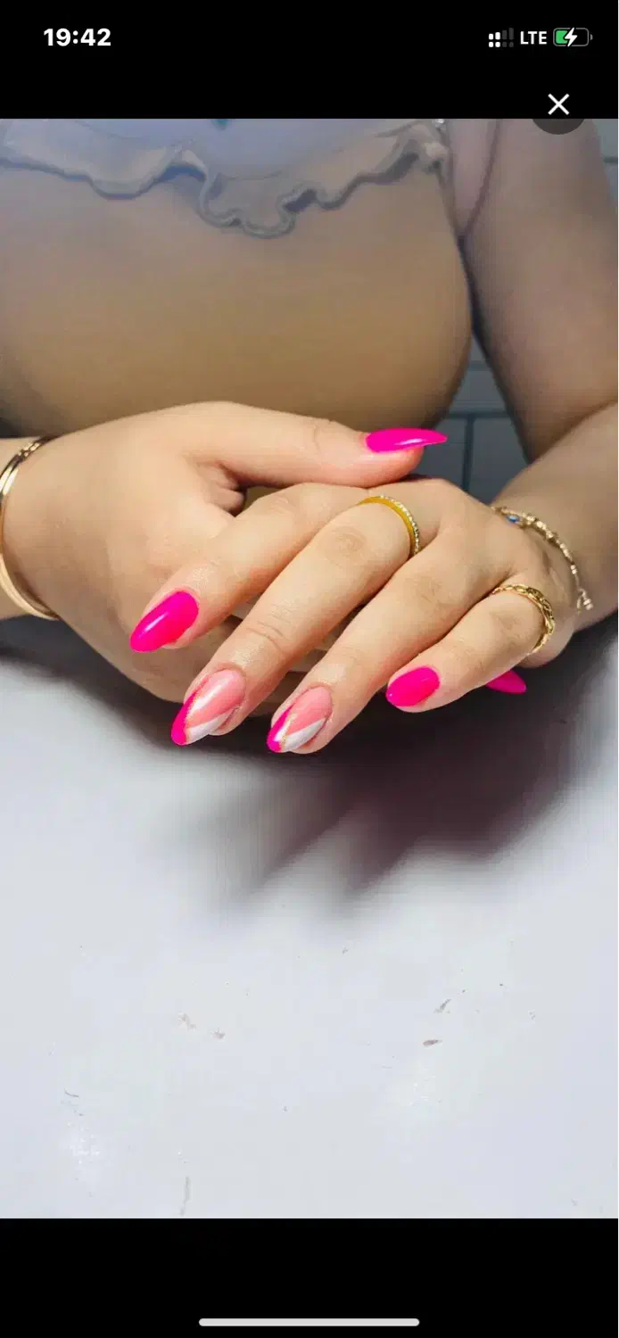 اف تمامی خدمات سالن زیبایی باپرسنل حرفه ای|آرایشگاه و سالن‌های زیبایی|دورود, |دیوار