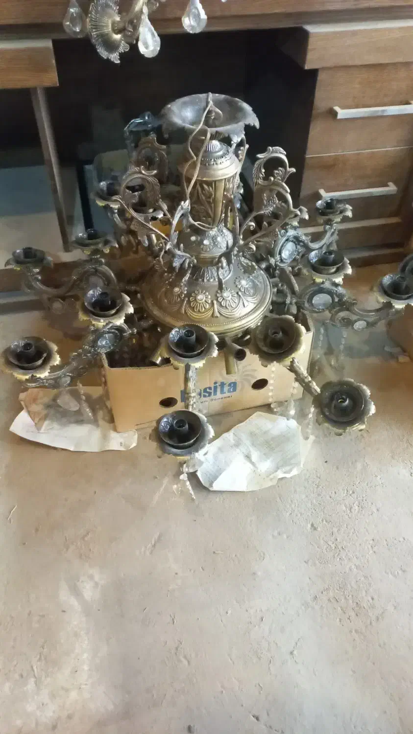 لوستر ۸ شاخه دوقلو با جنس المینیوم|لوستر و چراغ آویز|خمینی‌شهر, |دیوار