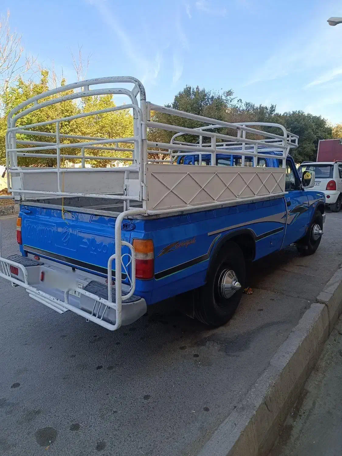 نیسان دوگانه مدل 98بسیار تمیز کم کار|خودرو سواری و وانت|شیراز, سایت اداری|دیوار