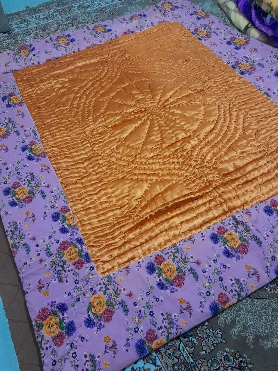 لحاف|رختخواب، بالش، پتو|سقز, |دیوار