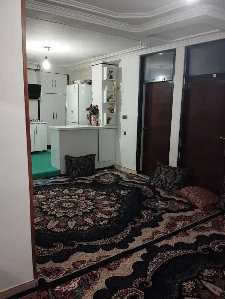 واحد آپارتمان رهن خ شریعتی بالای مغازه|اجارهٔ آپارتمان|برازجان, |دیوار