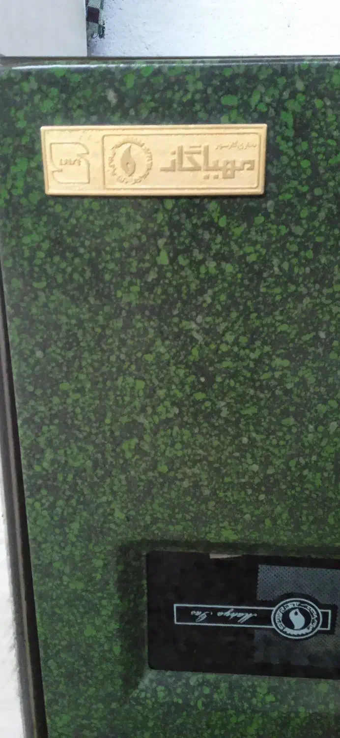 بخاری گازی۶۰۰۰|بخاری، هیتر، شومینه|رشت, جانبازان|دیوار