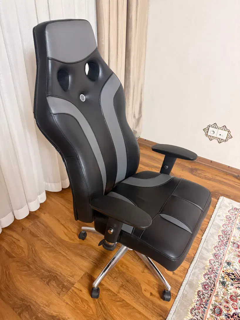 صندلی چرخ دار|صندلی و نیمکت|تهران, تسلیحات|دیوار