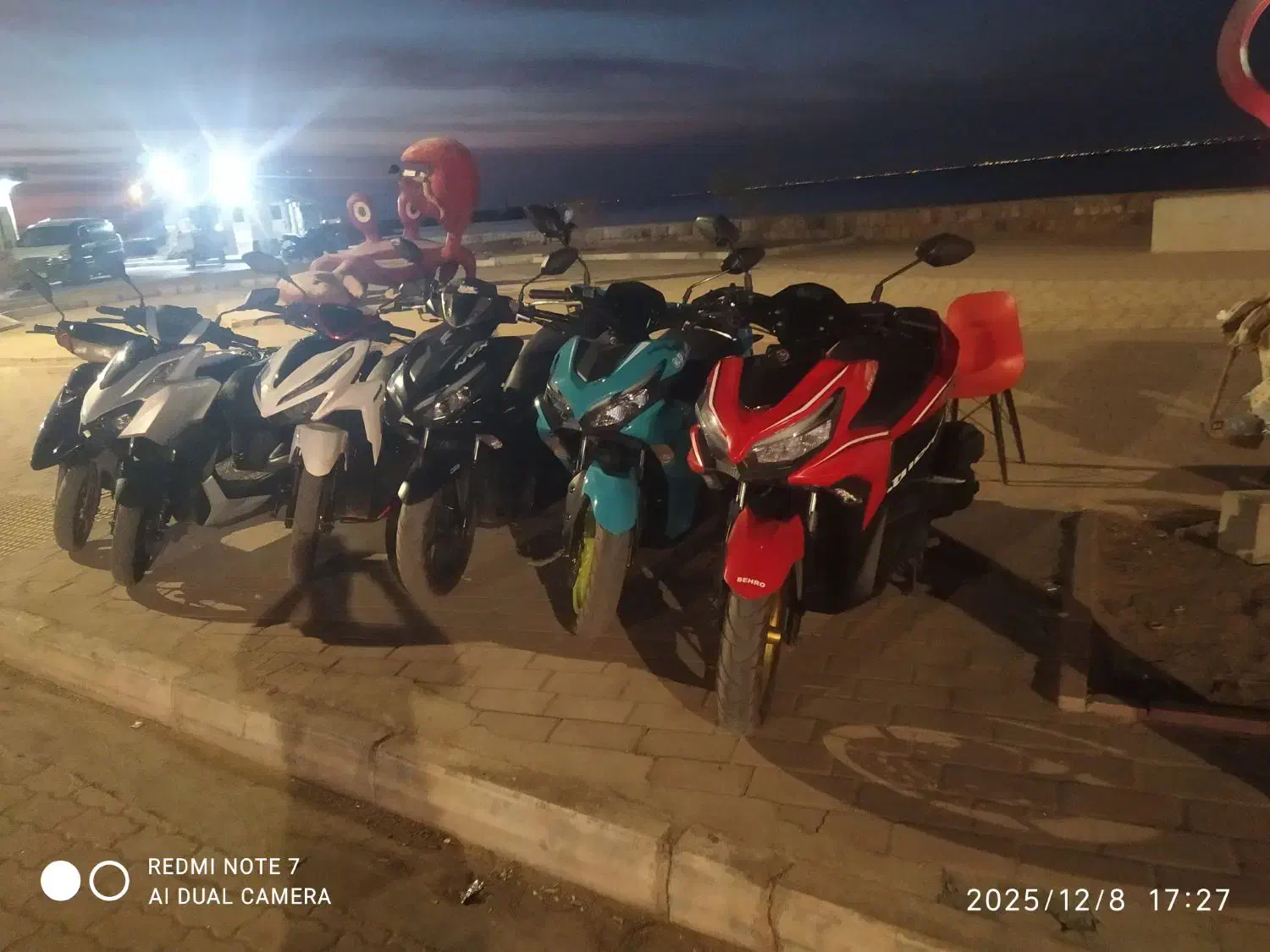 سوییت وموتور اجاره ای هرمز|اجارهٔ کوتاهمدت آپارتمان و سوئیت|هرمز, |دیوار