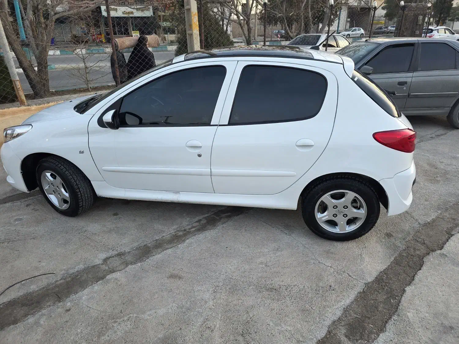 207پانا|خودرو سواری و وانت|مهریز, |دیوار