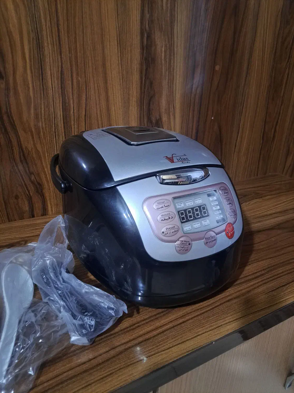 پلوپز|سایر لوازم برقی|فولادشهر, مسکن مهر فولادشهر|دیوار