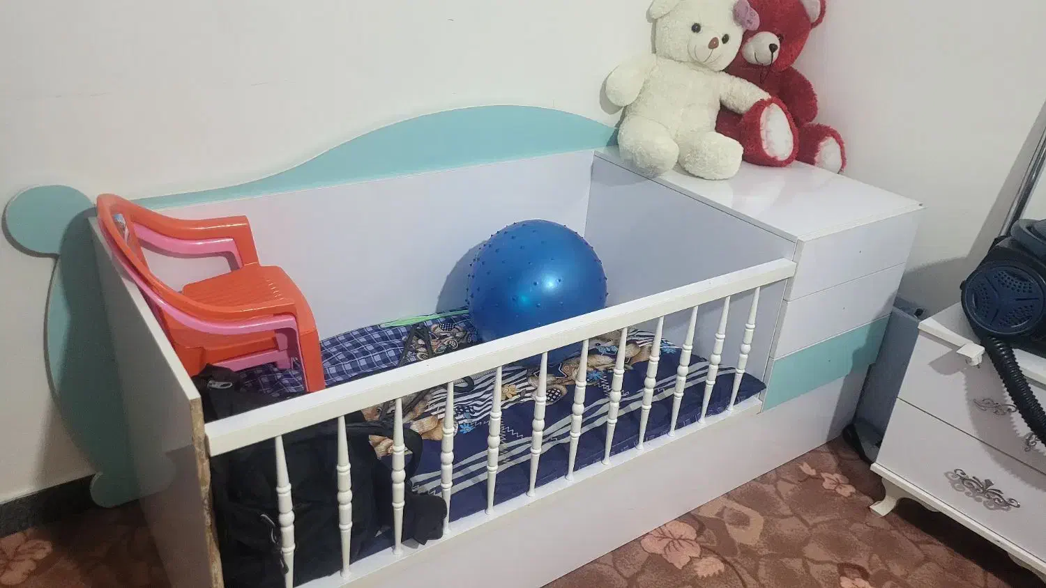 تخت خواب کودک نو درجه یک|تخت و صندلی بچه|هرسین, |دیوار