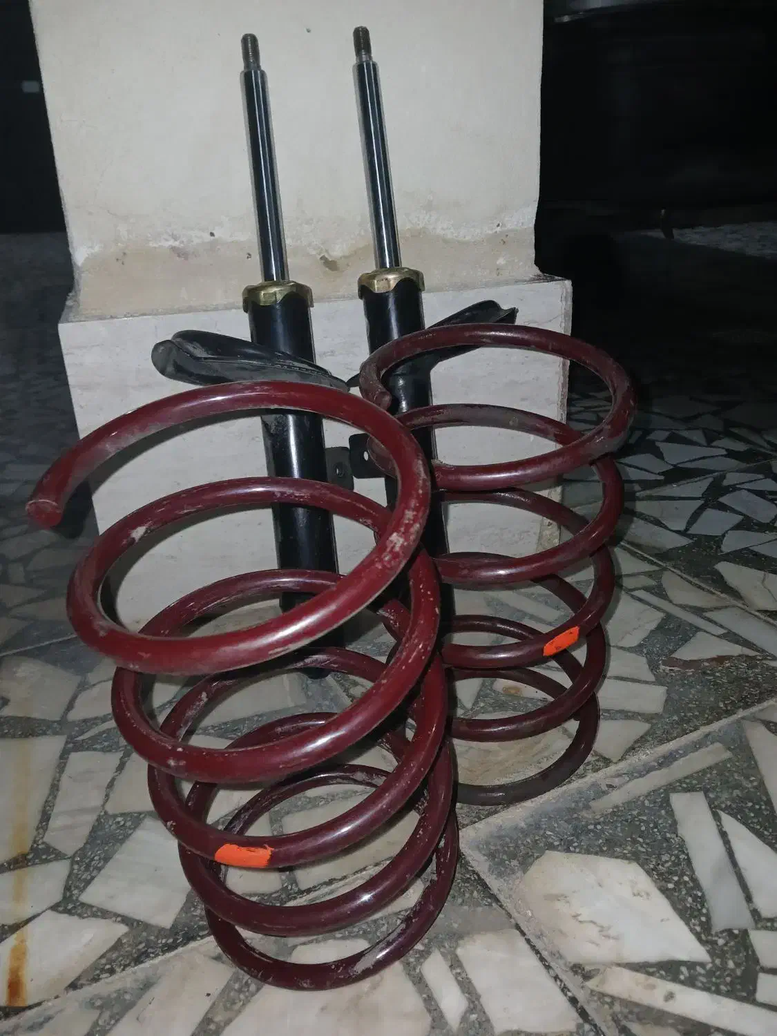 یک جفت کمک kdsپوسته کوتاه با فنر لنزو سایز۳۲|قطعات یدکی و لوازم جانبی|رشت, نخودچر|دیوار