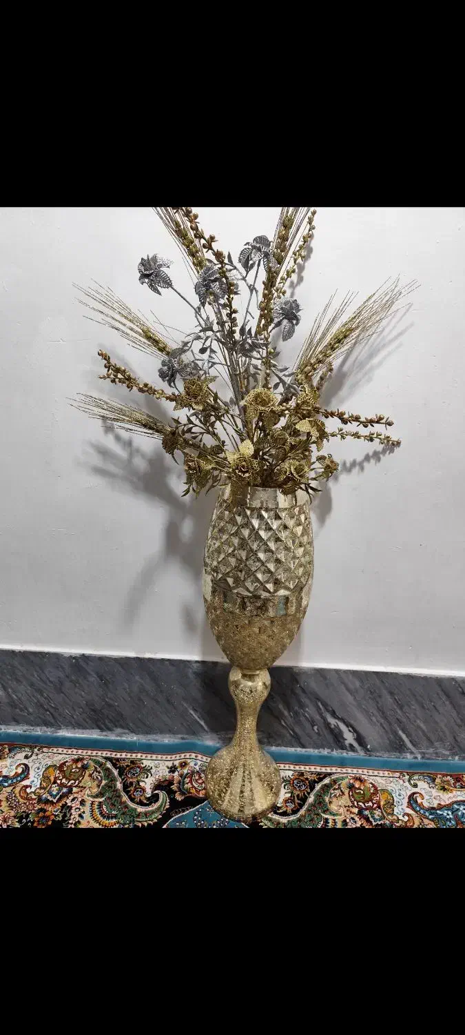 گل مصنوعی|گل مصنوعی|قم, سراجه (۱۵ خرداد)|دیوار