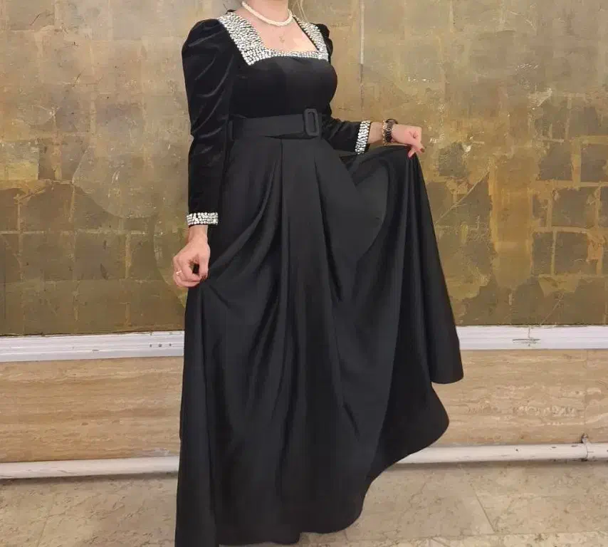 لباس مجلسی|لباس|اراک, |دیوار