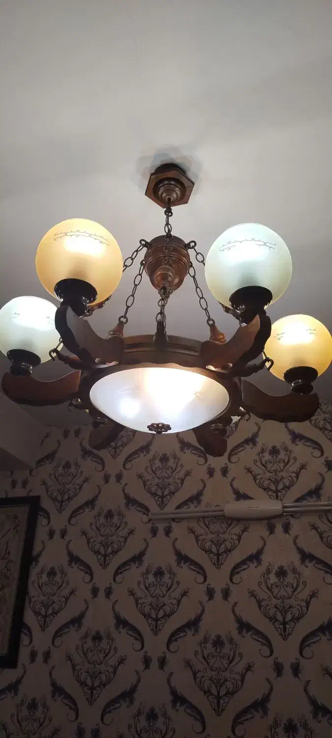 لوستر چوبی 6 شاخه دو عدد|لوستر و چراغ آویز|محمدشهر, شهرک پیام (مهرالبرز)|دیوار