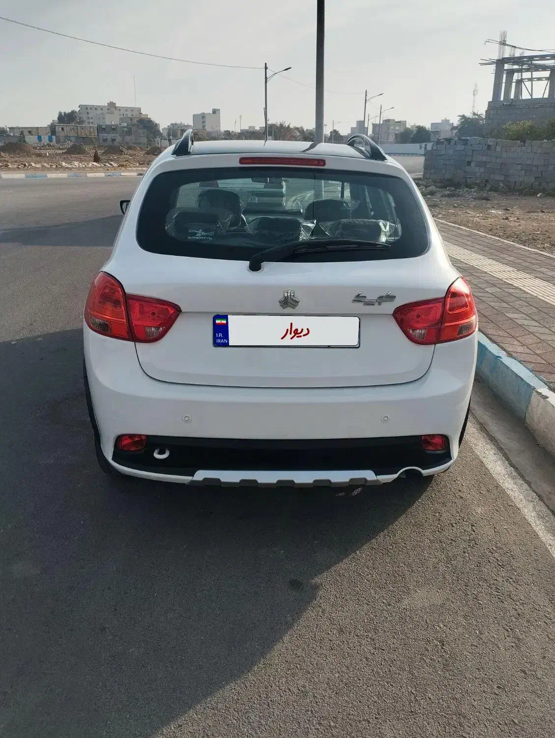 کویک Rمدل 1402|خودرو سواری و وانت|بندرعباس, |دیوار