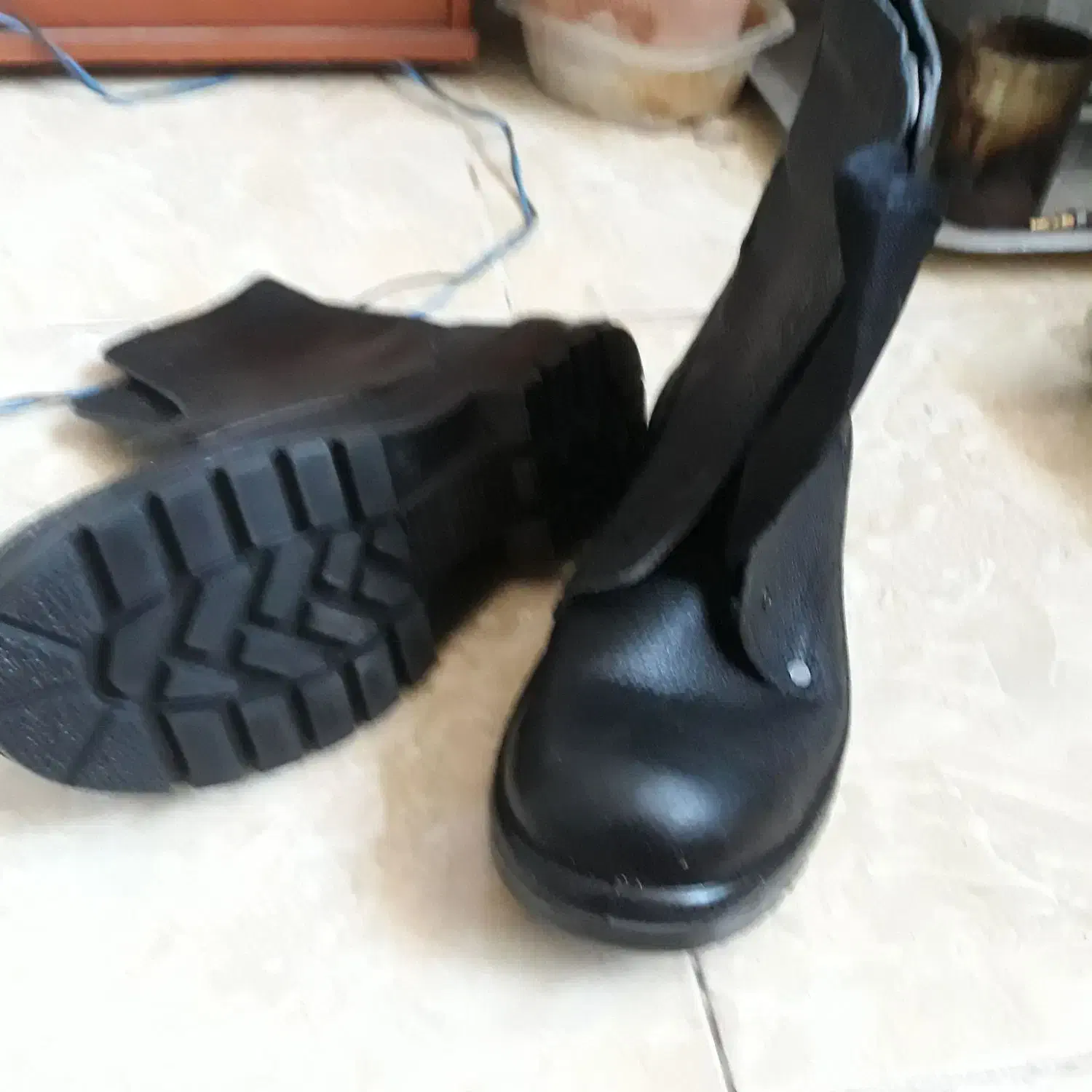 پوتین مشکی سایز ۴۲و نیم پوتین ۴۰|کیف، کفش، کمربند|کرمان, |دیوار