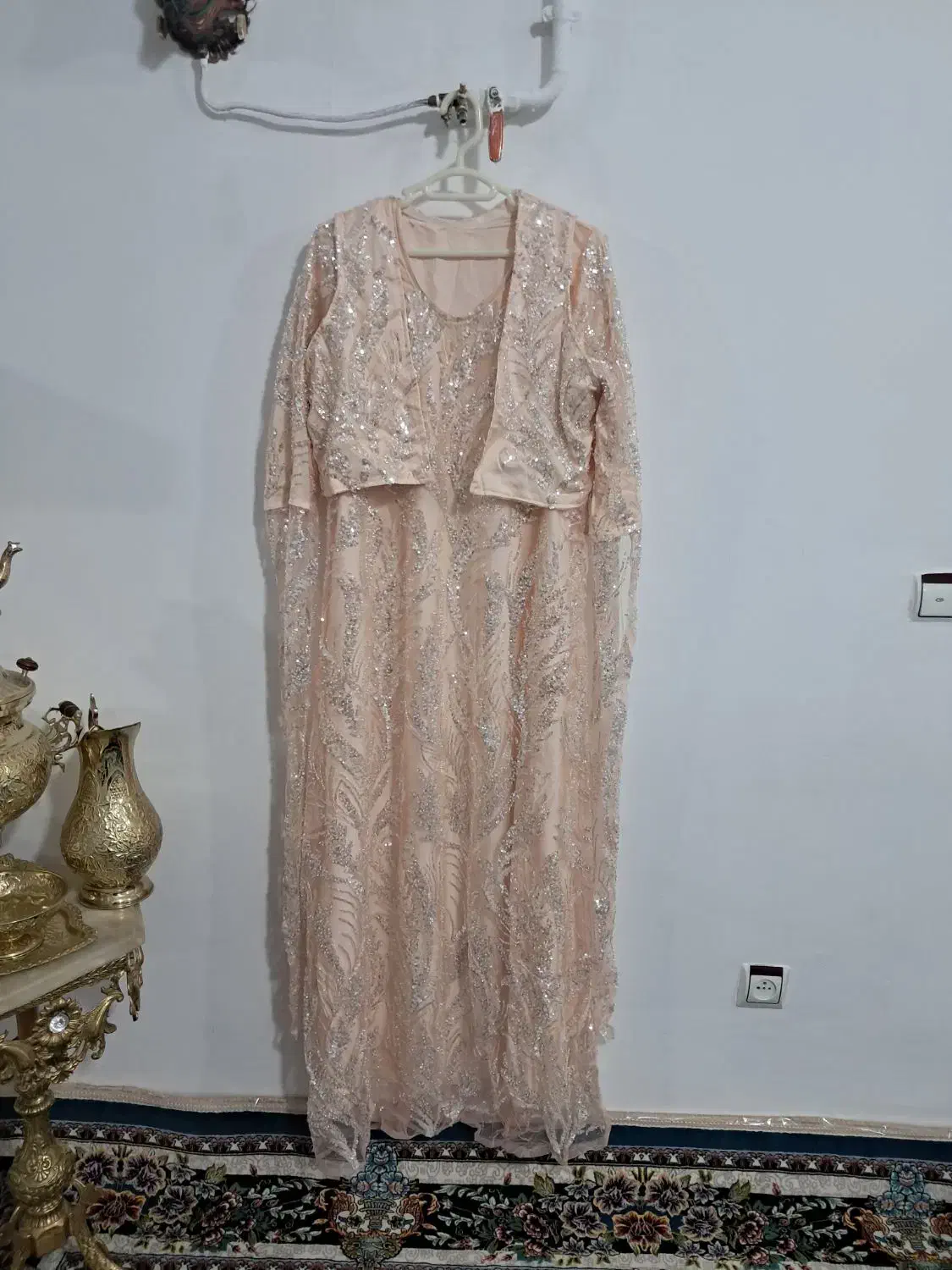 لباس کوردی گلبهی رنگ|لباس|شهریار, شهرک بهاران (ویره)|دیوار