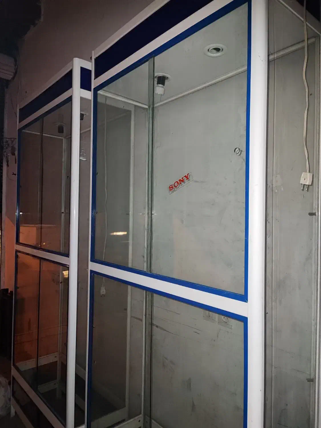 ویترین آلومینیومی|فروشگاه و مغازه|دامغان, |دیوار