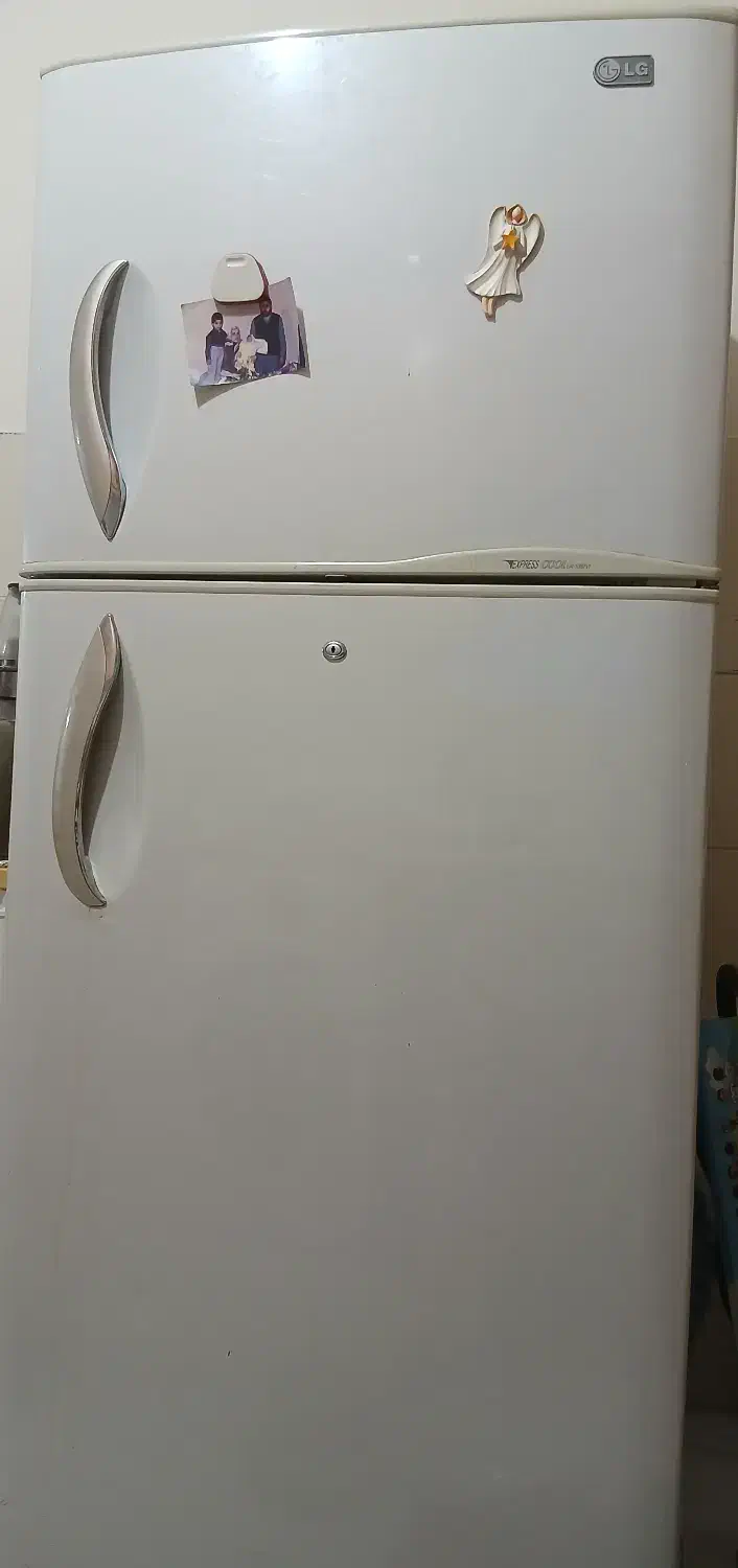 یخچال ال جی کاملا سالم در حال کار|یخچال و فریزر|رشت, چمارسرا|دیوار