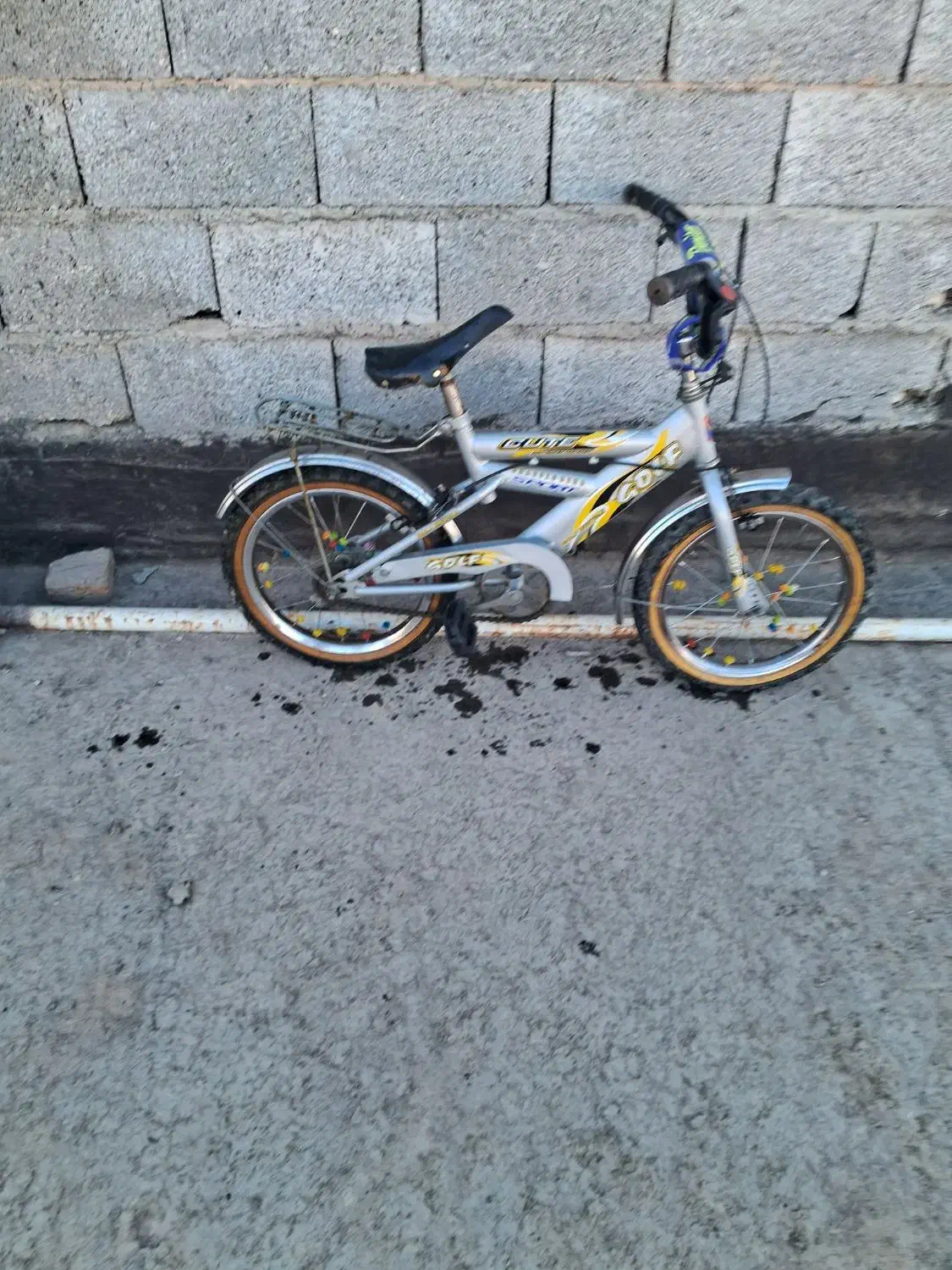 دوچرخه سایز ۱۶ تمیز در حدنو|دوچرخه، اسکیت، اسکوتر|محمدشهر, همایون ویلا|دیوار