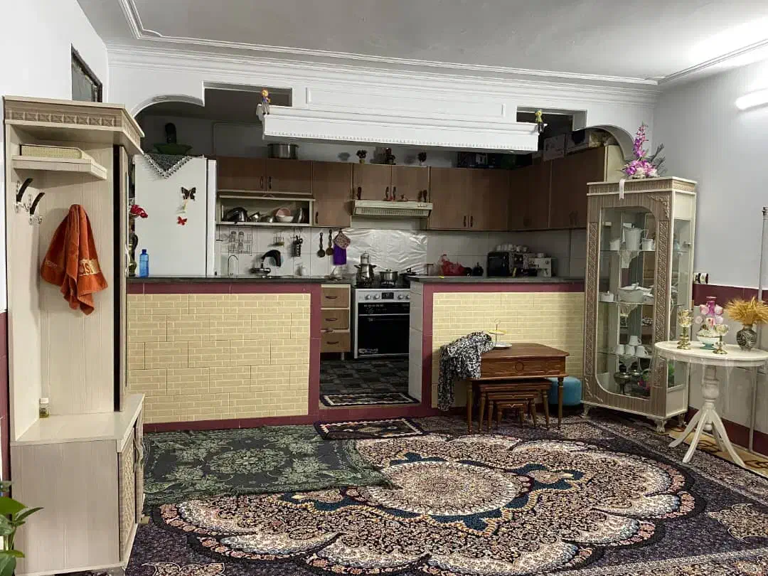 اپارتمان طبقه هم کف|اجارهٔ آپارتمان|قرچک, شهرک گلها|دیوار