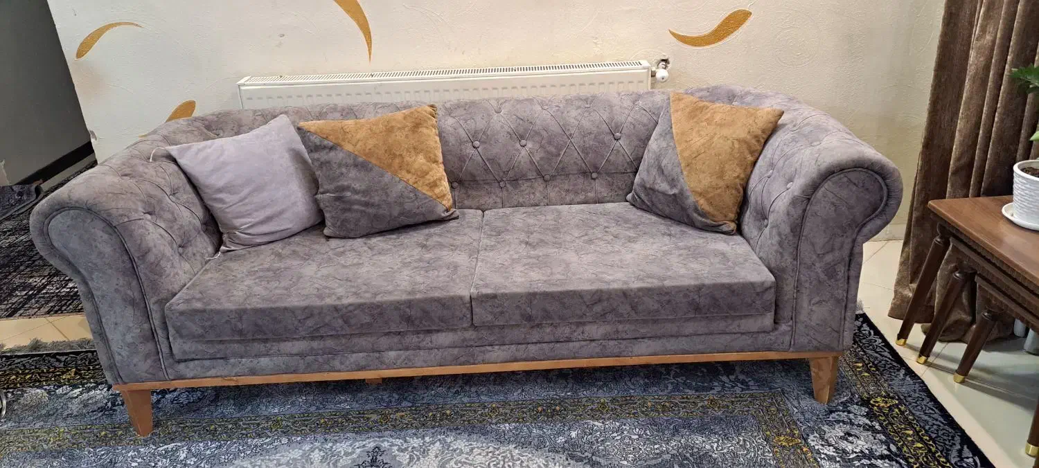 مقداری وسایل خانه ب فروش میرسد|مبلمان خانگی و میز عسلی|فولادشهر, مسکن مهر فولادشهر|دیوار