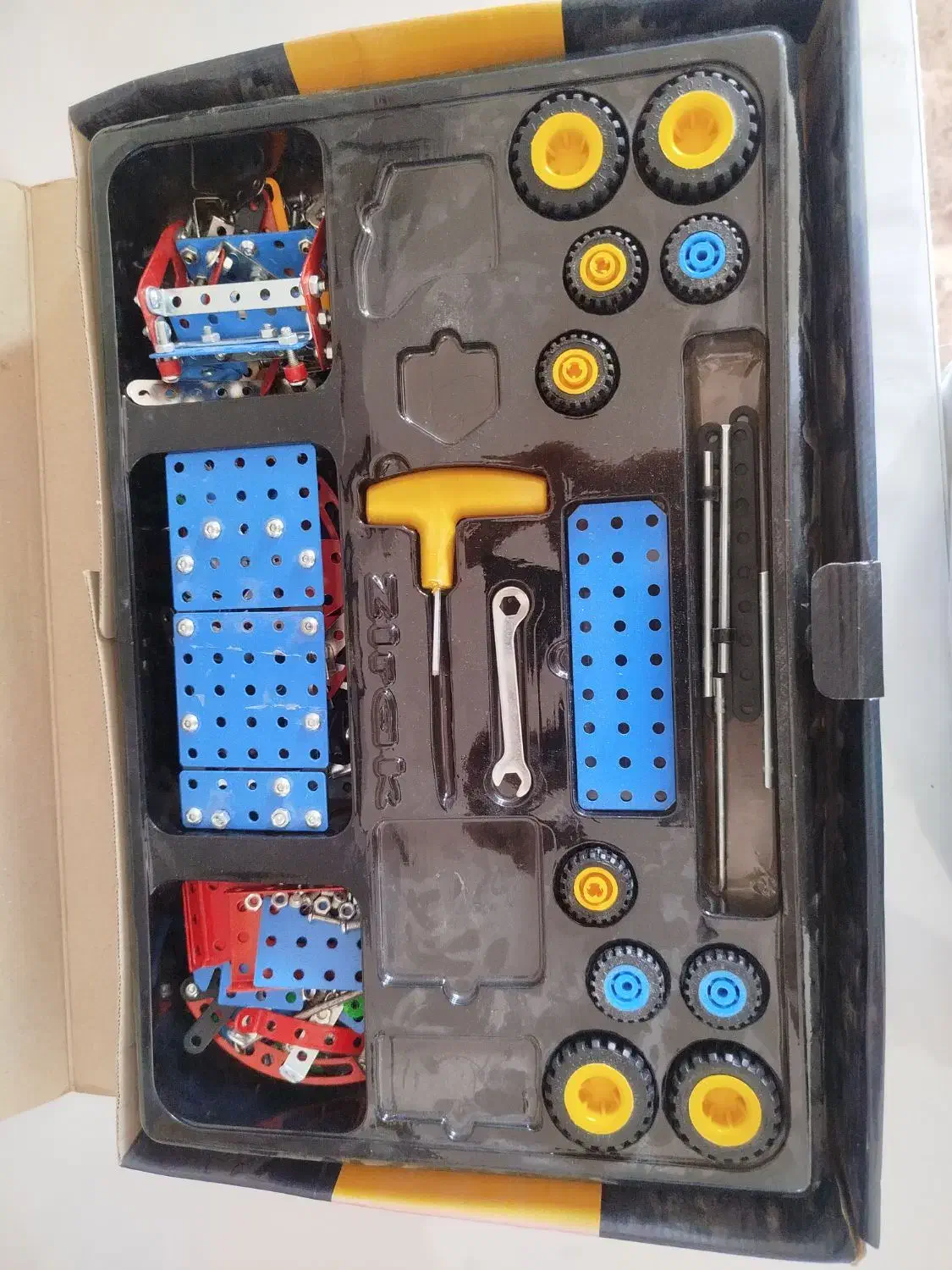 بازی ساختنیهای فلزی زیرک|اسباببازی|سبزوار, طبرسی (جعفرآباد)|دیوار