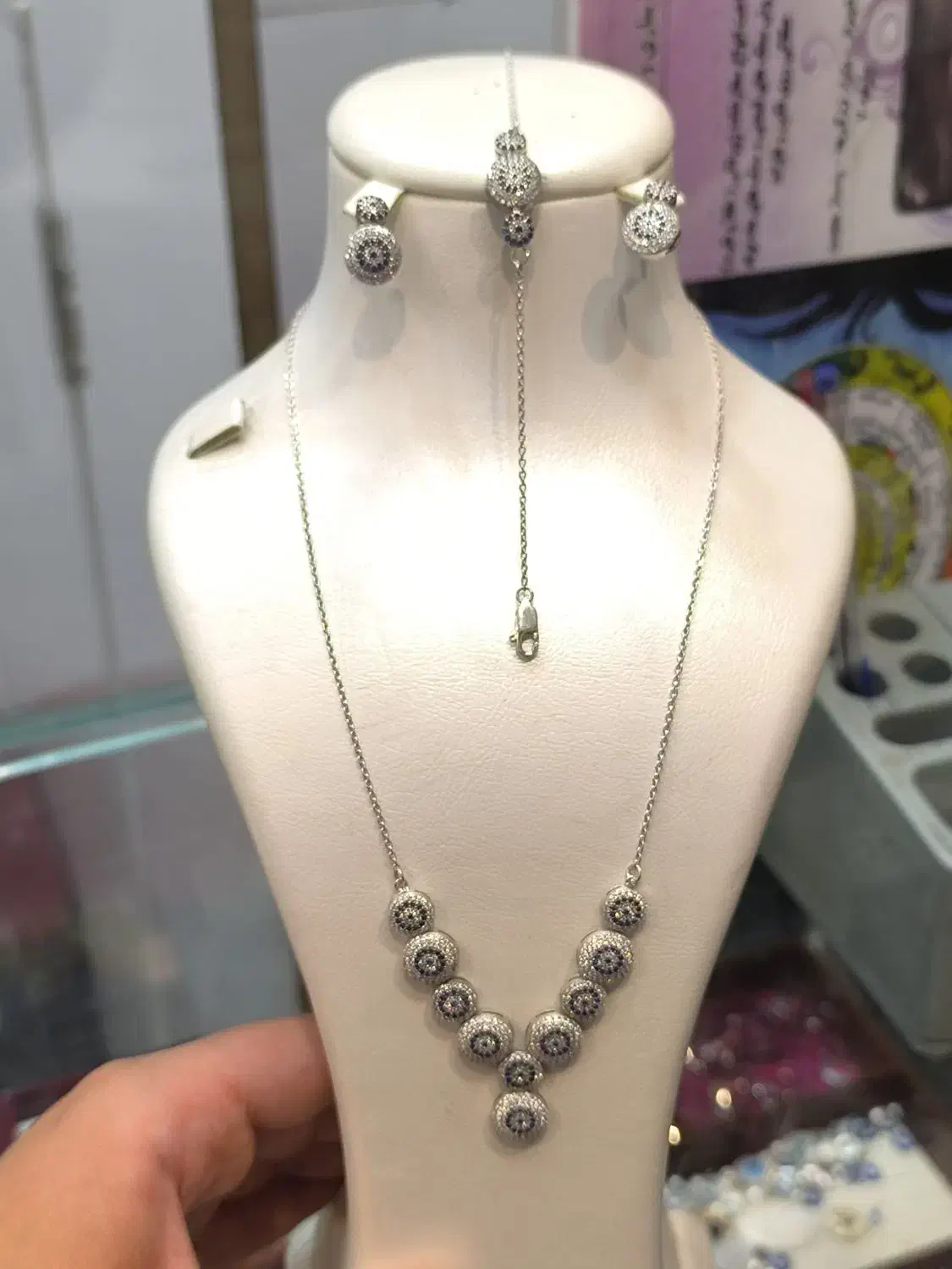 سرویس و نیم ست وگردنبند نقره|جواهرات|شیراز, بازار|دیوار