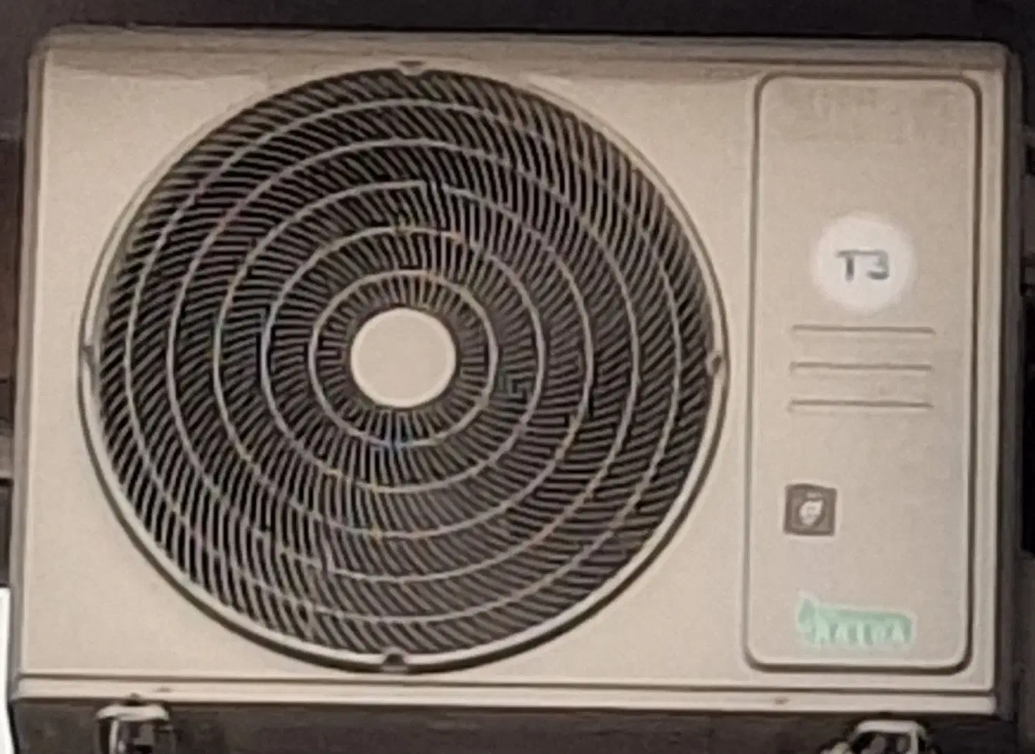 کولرگازی مارک بوش اصل درحدنو|کولر گازی و فن‌کوئل|تبریز, |دیوار