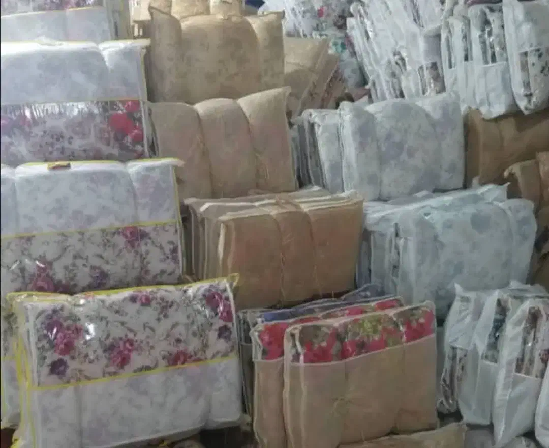 تشک لایکو و بالشت لایکو|رختخواب، بالش، پتو|مشهد, خواجه ربیع|دیوار