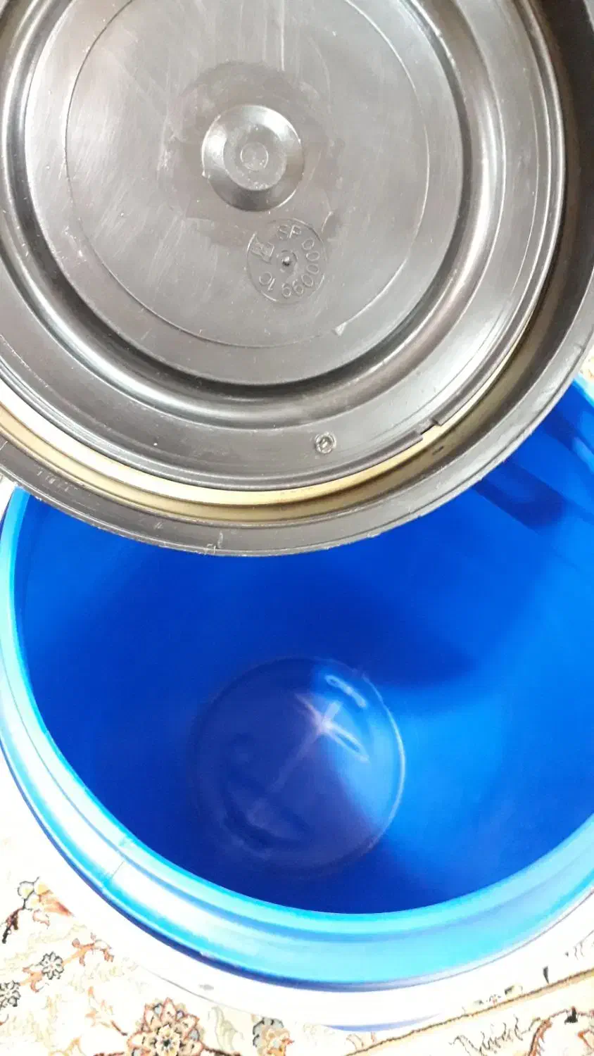 بشکه پلاستیکی اطو خشک چراغ شارژی|حراج|قم, زنبیل آباد|دیوار