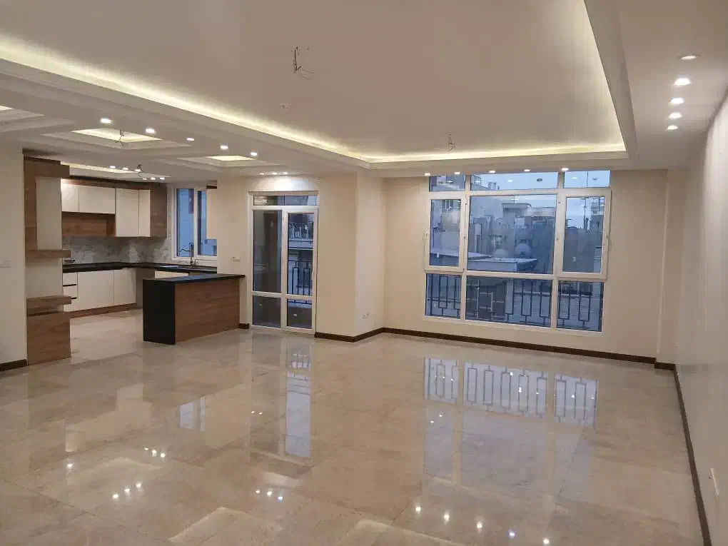 رهن و اجاره ۱۴۰ متری/ سه خواب/کلید نخورده /تکواحدی