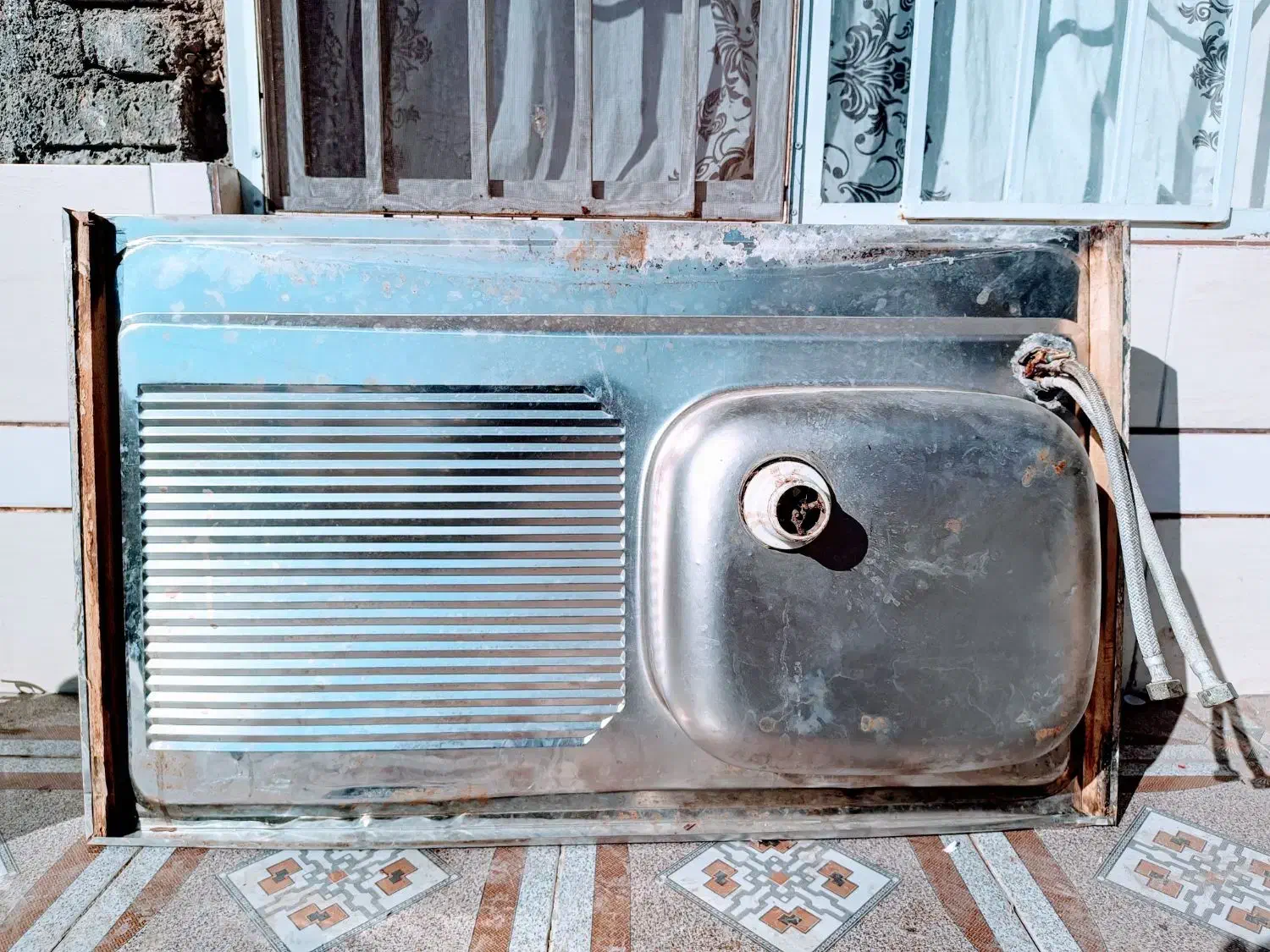 سینک ظرفشویی و شیر استیل|مصالح و تجهیزات ساختمان|مبارکه, |دیوار