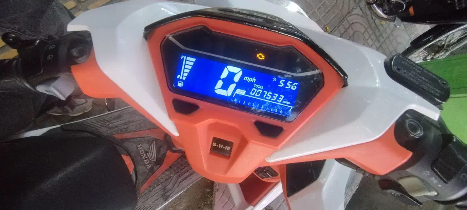 کلیک ۱۴۰۱|موتورسیکلت|نجفآباد, امام خمینی|دیوار