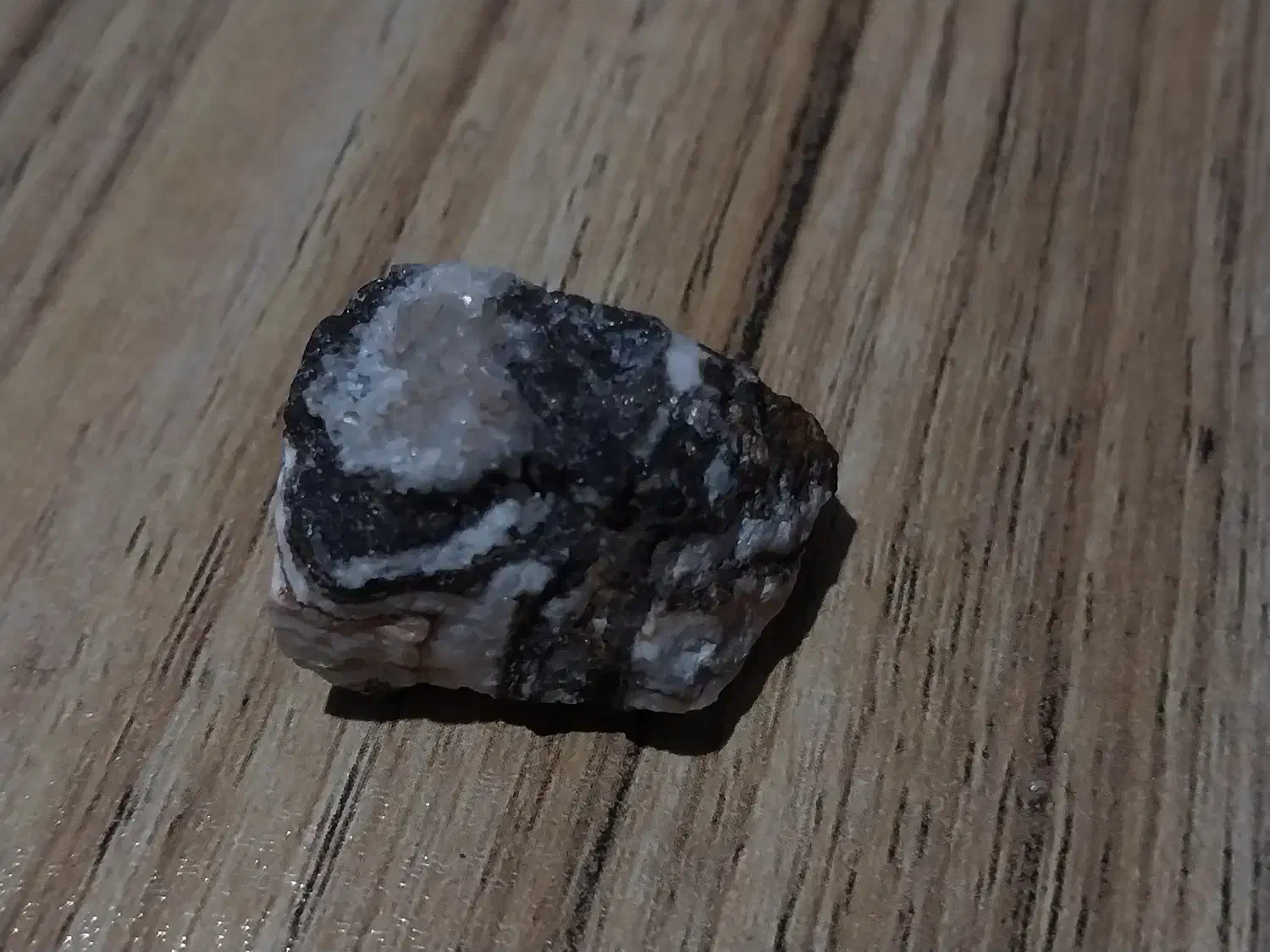 یک سنگ زیبا کلکسیونی|جواهرات|جلفا, |دیوار