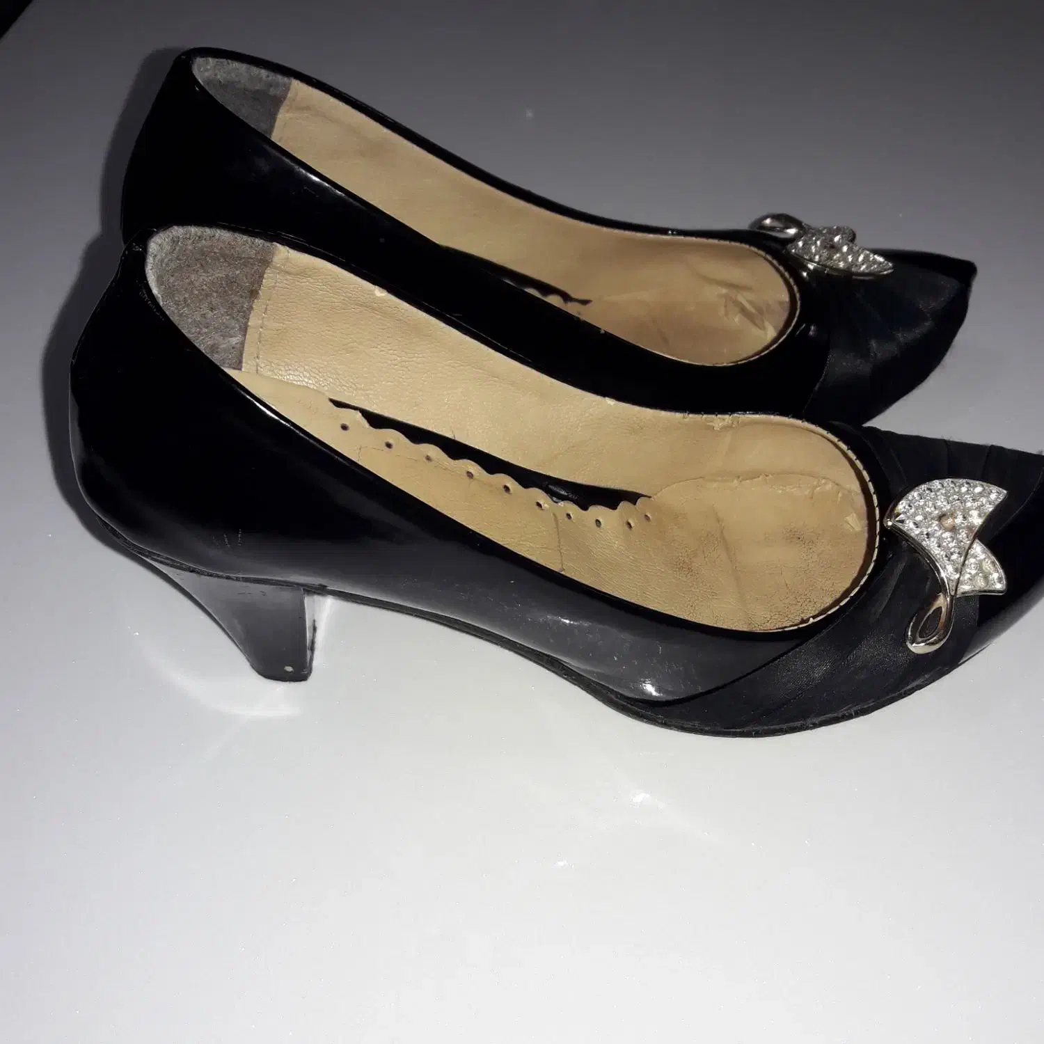 کیف و کفش مجلسی|کیف، کفش، کمربند|کاشان, آیت الله سعیدی|دیوار