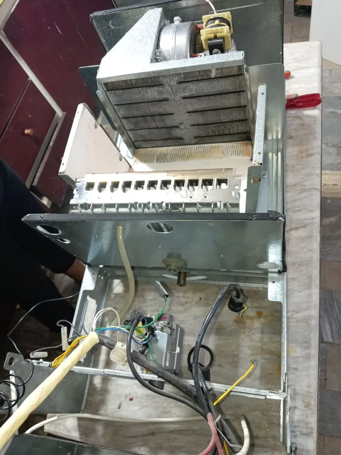 تعمیرات تخصصی پکیج|آبگرمکن، پکیج، شوفاژ|تهران, آهنگ|دیوار